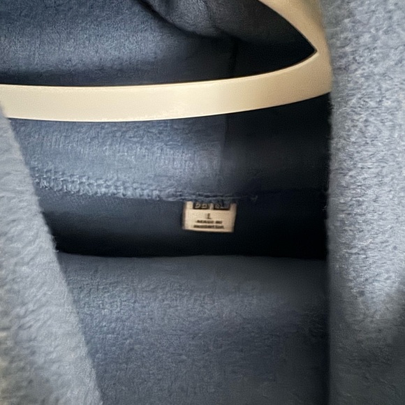 Uniqlo HEATTECH FLEECE TURTLENECK T-SHIRT - Picture 2 of 3